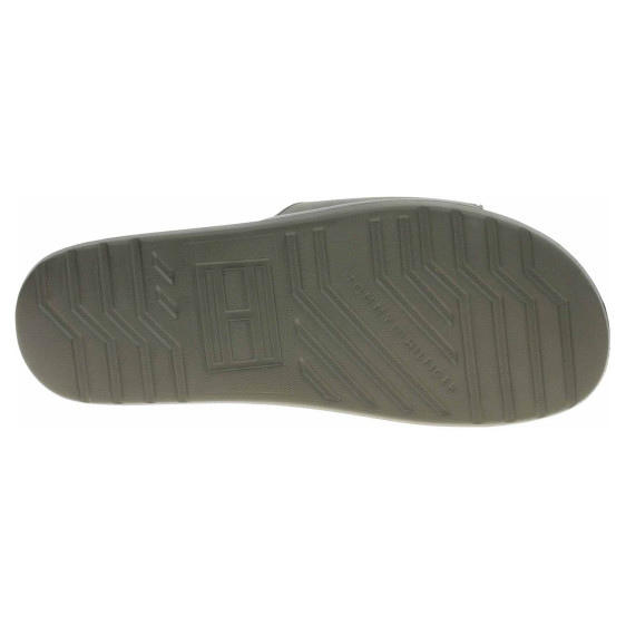 detail Tommy Hilfiger pánské plážové FM0FM05430 RBN Army Green