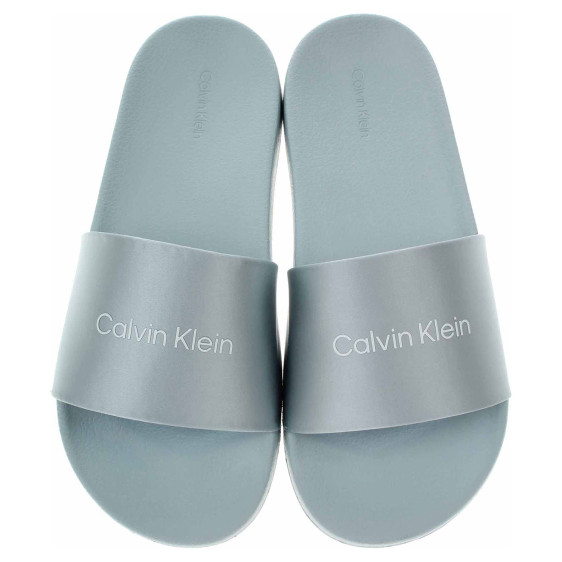 detail Calvin Klein dámské pantofle HW0HW01508 0GY