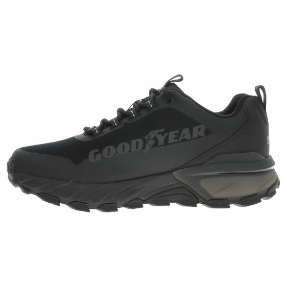 detail Skechers Max Protect - Fast Track black